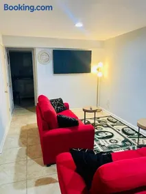 2 Bedroom Lower level Unit 1 & Half Bath Laurel MD #1 - Image 1