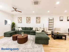 Nolita 6 bedrooms 2BA Loft - Image 1