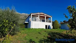 Cezar Villa - Image 1