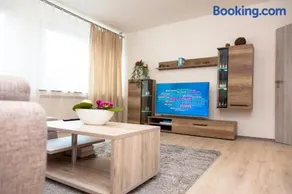 T&K Apartments near Messe Fair Trade Düsseldorf und Airport 2B - Image 2