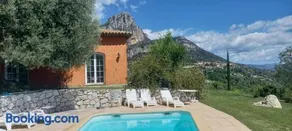 Villa Aurabelle, Provencal villa with garden and pool in Vence, - Image 1