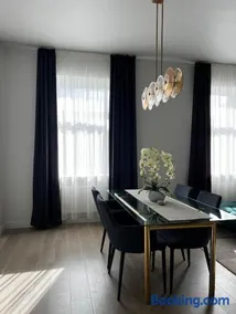 Raina apartment Gold - Image 3