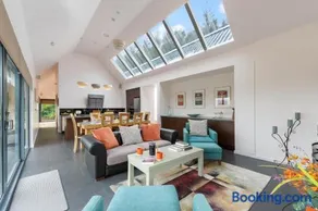 Lakeview Callow Luxury Retreat for Couples & Families Ideal Base for County Mayo - Image 5