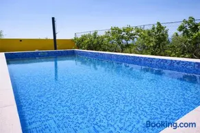 Villa Andy -private yard, swimming pool, panoramic view - Image 2
