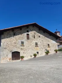 Hermoso Caserío Navarra. (Madoz) - Image 4