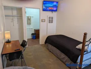 Terry Point Motel - Image 3