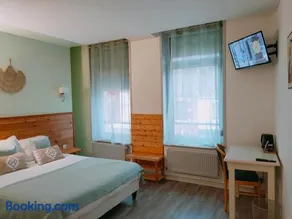 Le Royal Hôtel - Image 2