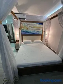 Hotel Playa Dubai Golden Suite - Image 2