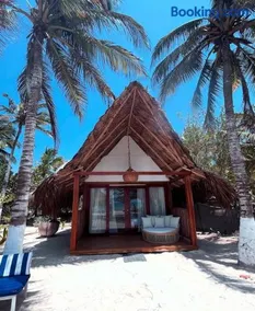 Hotel Carey Beach Baru - Image 4
