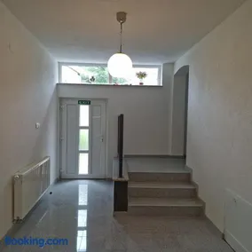Villa Natasa near Plitvice for 15 persons - Image 2