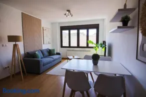 Modern flat for Pyrenees Adventures - Free Parking - Image 5