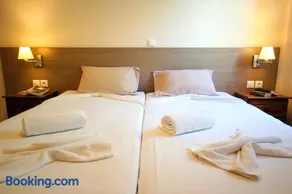 Mr. Greek Villa - Image 3