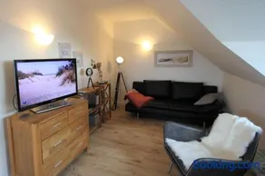 Ferienwohnung Tine mit Balkon, Fahrrädern und Strandkorb im Sommer - Image 4