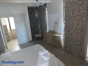 Nicola’s house - Image 5
