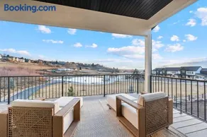 Dual-Homes 10br10ba Sleeps 32 2 HotTubs-Views - Image 4