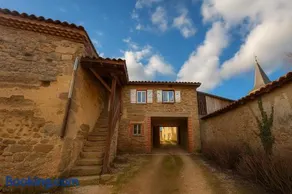 Auvergne, Aventure - Image 1