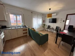 Beautiful rooms for rent in Tarragona center - Image 1