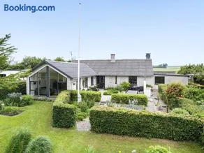 8 person holiday home in Vesløs-By Traum - Image 1