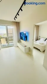 Honey Apartment - Image 3