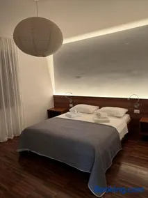 Seafront Villa Oliva - Image 4