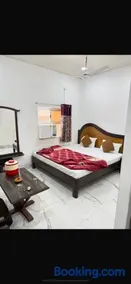 Midland Guest House - Image 1