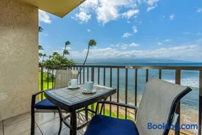 Oceanview 2BR 2BA condo with pool, AC, balcony, and beach access-Kanai A Nalu 317 - Image 2