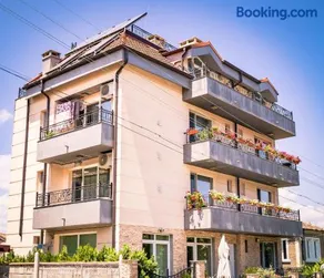Bogdanovi Guest House - Image 1