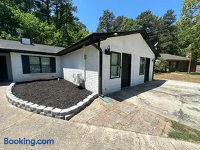 Mini Studio Apartment 15 mins from downtown - Image 2
