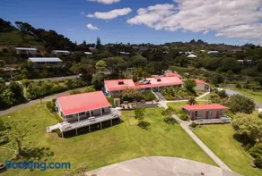 Russell Top 10 Holiday Villas - Image 2