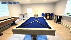 San Diego Fun-Gameroom & Gazebo-Centrally Located! - Image 3
