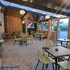 BLIM Restaurant Cazare Sound of Nature - Image 3
