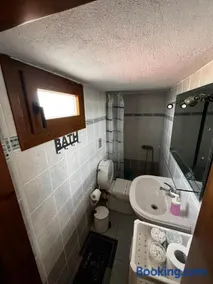 Chris & Mary Comfort Rooms (country house) - Image 3