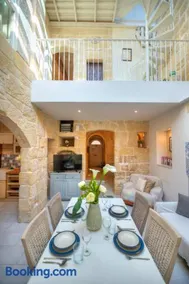 Casa Bartolo A Hidden Gem - Spacious Village Home EBAR1-1 - Image 1