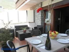 Apartamentos Los Lagos - Image 2
