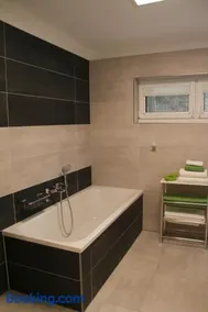 Villa Grün, Wohnung 10 - Image 4