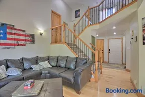 Convenient Longmont Home w/ Hot Tub & Sauna! - Image 5
