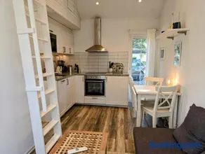 Tiny house for four 200 m from beautiful white sandy beach and 20 min from Malmö - with internet, Netflix and parking included - Image 2