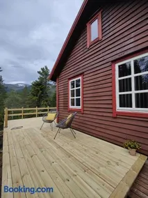 Tronstadbu- 1800s Cabin near Geirangerfjord & Slogen Hike - Image 1