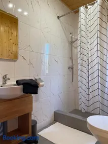 Nitaiga Seaside Holiday Homes - Image 3