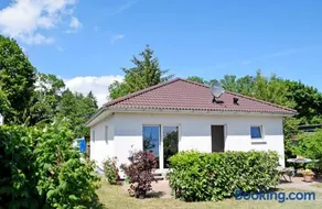 Ferienhaus Falkenhagen mit Garten - Image 1
