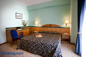 Hotel Talao - Image 4