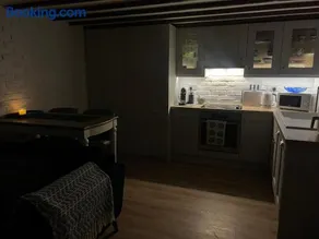The Cosy Cottage - Image 3
