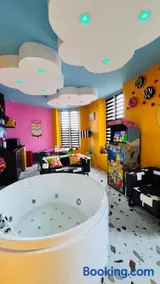 Simpson Experience Jacuzzi ET Jeux au cœur d Epernay - Image 2