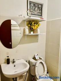 Mesavirre Garden Residences - Cozy Den - Image 5