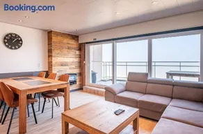 Nice apartment with suberb Sea Views - Image 3