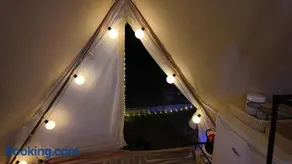 Bushcraft Glamping Møn with Stunning Sunrise View - Image 4