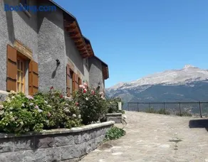 La Casa De Luis - Image 1