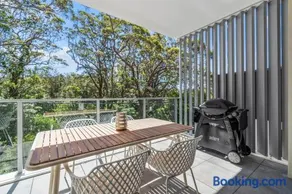 Family-Friendly 3BR - Steps from the Beach - Image 2