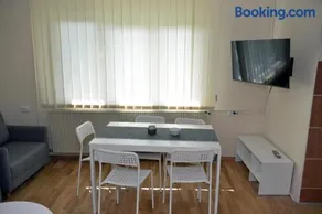 Affordable and Newly Renovated 1-bedroom Apartment - Image 2