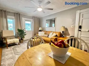 Charming Stay Near Coventry Lake & UConn - Image 5